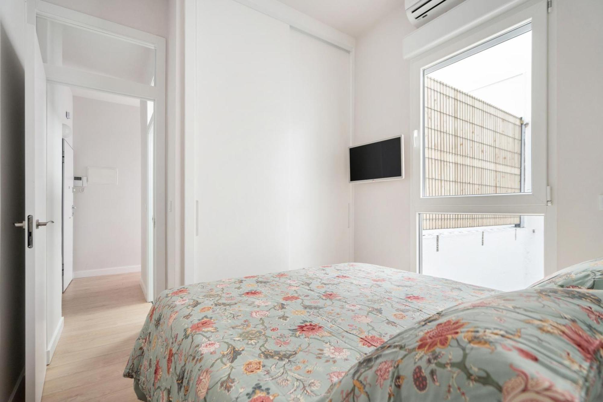 Room Canalejas Madrid Exterior foto
