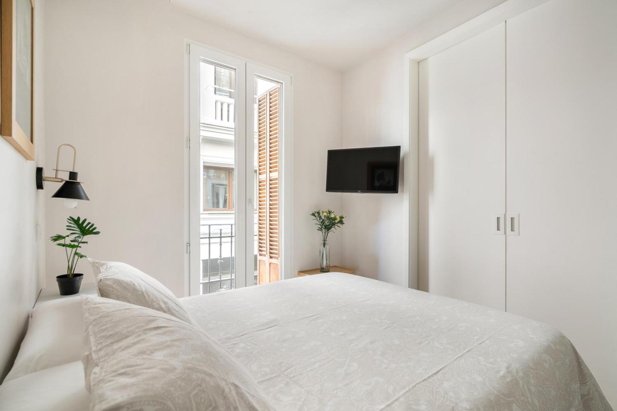 Room Canalejas Madrid Exterior foto
