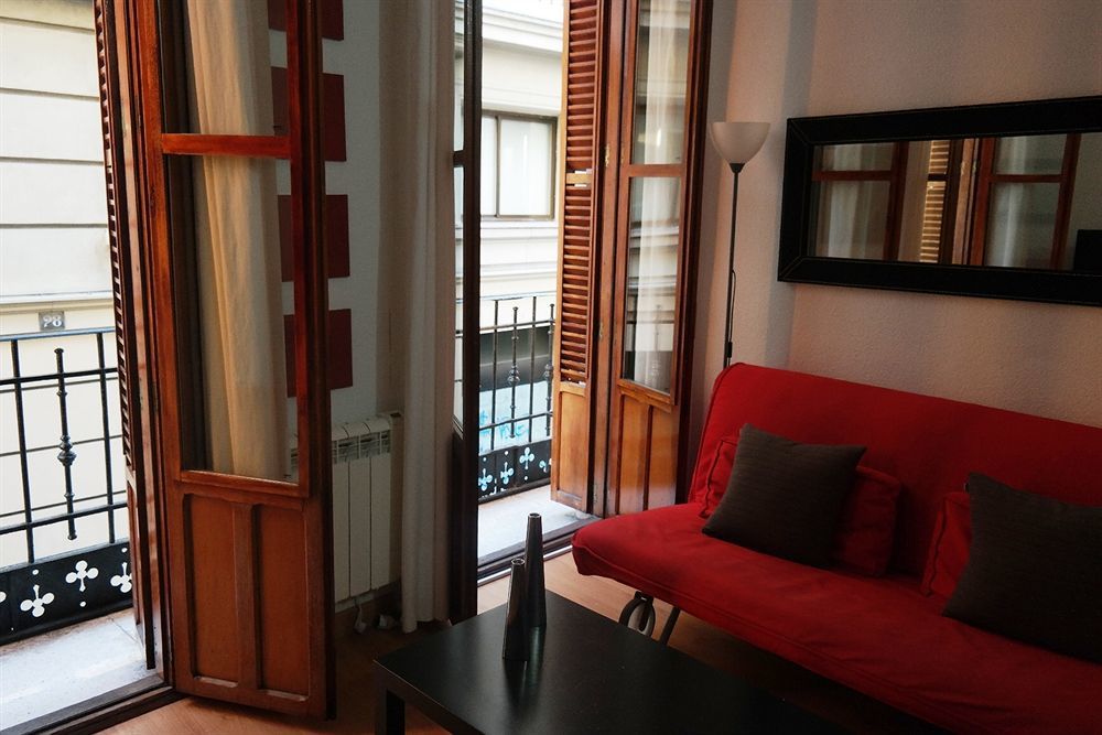 Room Canalejas Madrid Exterior foto